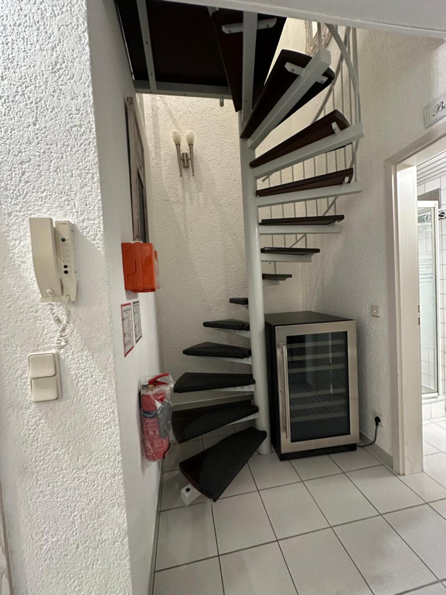 Zentrale Maisonette Mit Buero & Parkplatz غريشيم المظهر الخارجي الصورة