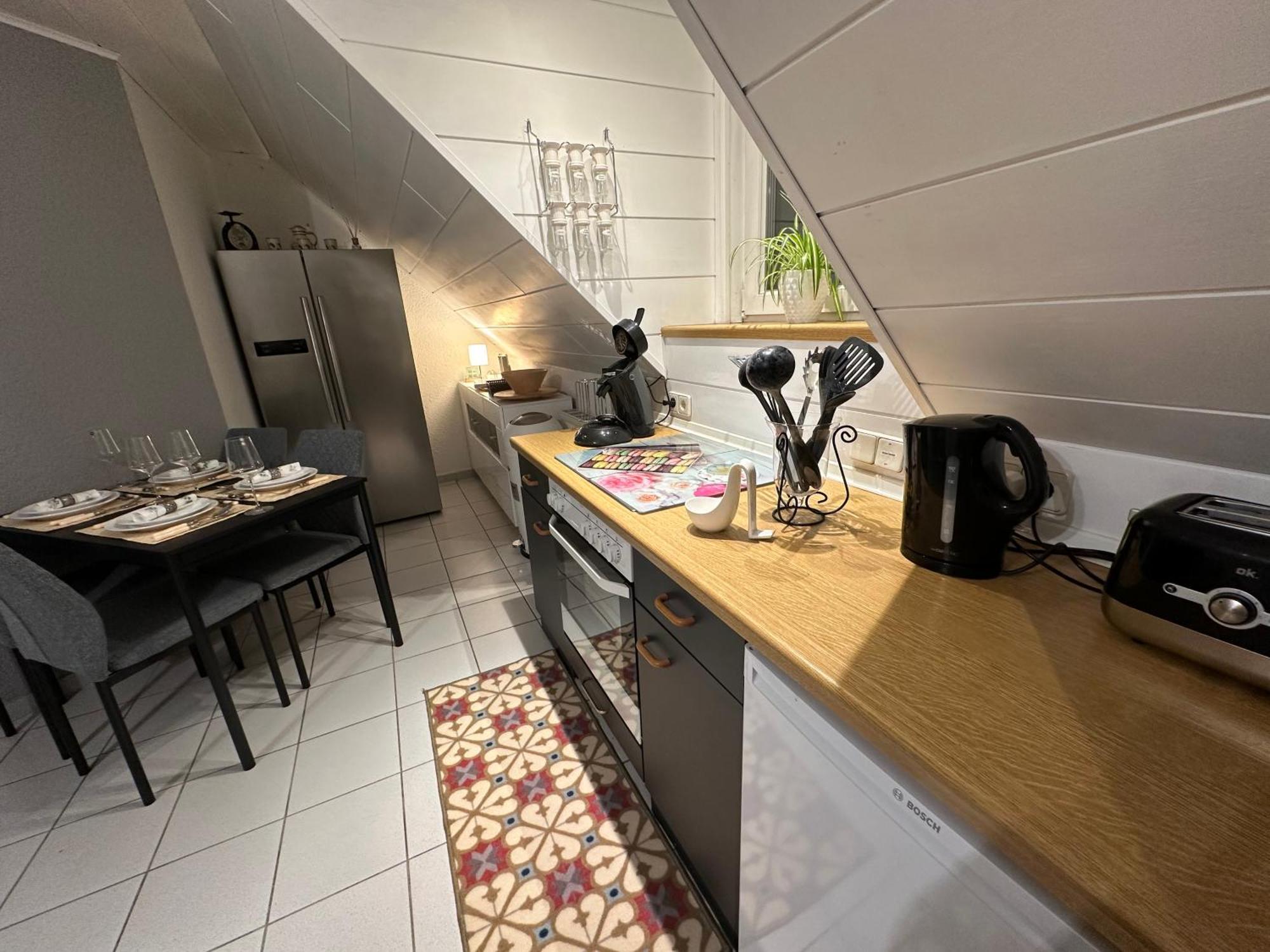 Zentrale Maisonette Mit Buero & Parkplatz غريشيم المظهر الخارجي الصورة